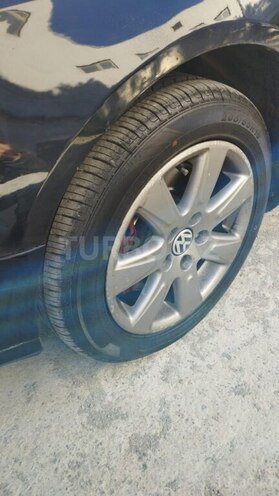 Volkswagen Passat 2006, 240,000 km - 2.0 l - Bakı