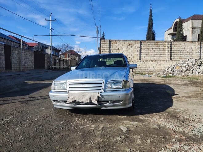 Mercedes C 240 1998, 321,000 km - 2.4 l - Bakı