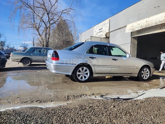 Mercedes C 240 1998, 321,000 km - 2.4 l - Bakı