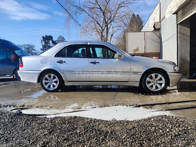Mercedes C 240 1998, 321,000 km - 2.4 l - Bakı