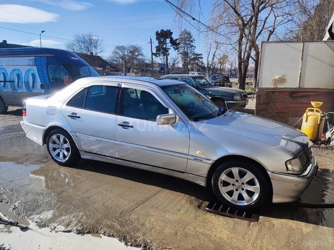 Mercedes C 240 1998, 321,000 km - 2.4 l - Bakı