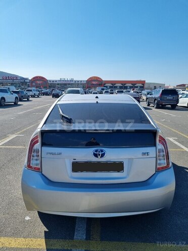 Toyota Prius 2015, 205,000 km - 1.8 l - Bakı