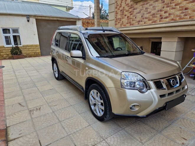 Nissan X-Trail 2011, 308,798 km - 2.5 л - Bakı