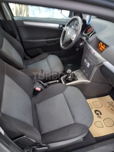 Opel Astra 2005, 164,000 km - 1.4 l - Gəncə