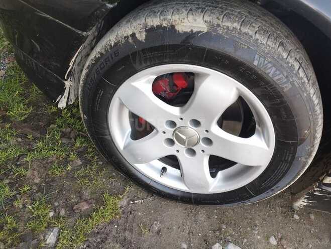 Mercedes C 240 1998, 395,000 km - 2.4 l - Lənkəran