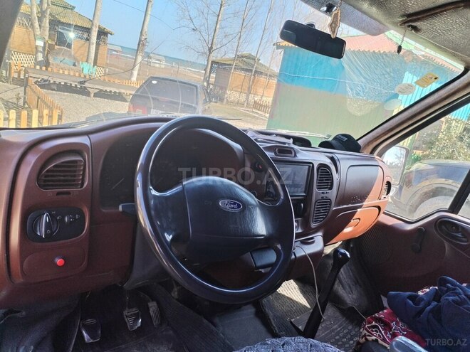 Ford Transit 2002, 500,000 km - 2.0 l - Xaçmaz