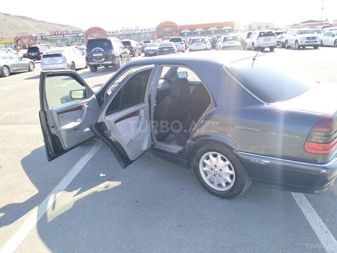 Mercedes C 180 1998, 692,000 km - 1.8 l - Bakı