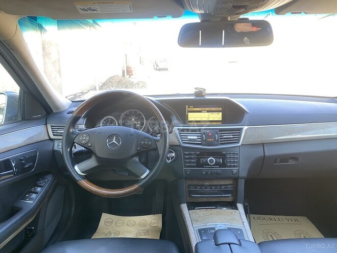 Mercedes E 350 2011, 210,000 km - 3.5 л - Bakı