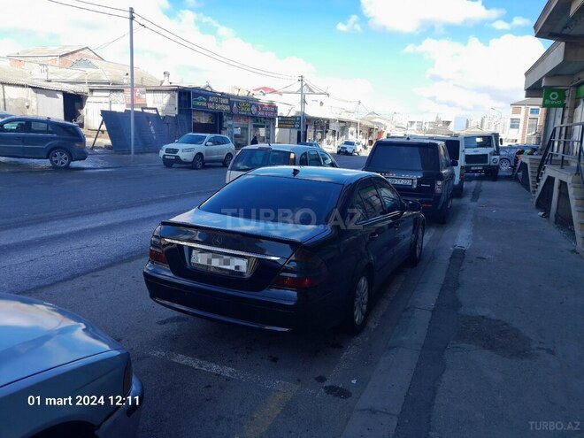 Mercedes E 220 2009, 410,000 km - 2.2 l - Bakı