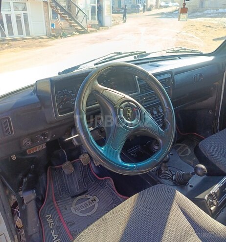LADA (VAZ) Niva 2006, 317,777 km - 1.7 l - Yardımlı