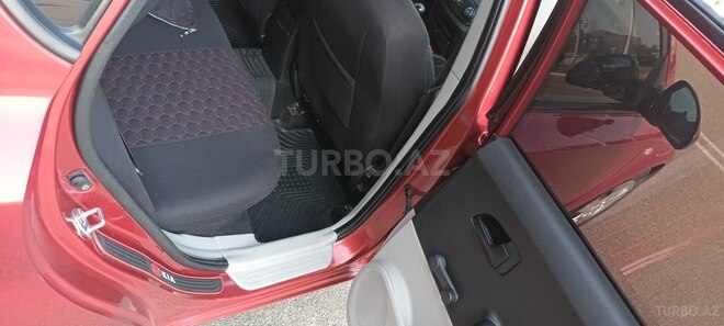 Kia Ceed 2007, 200,000 km - 1.4 l - Ucar