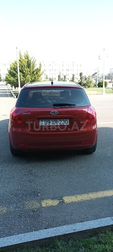 Kia Ceed 2007, 200,000 km - 1.4 l - Ucar