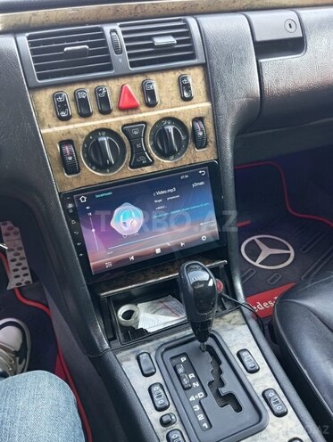 Mercedes E 280 1998, 330,000 km - 2.8 l - Göyçay