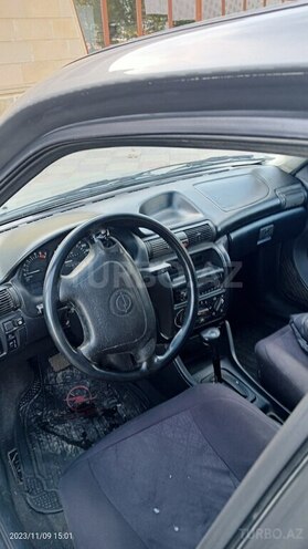 Opel Astra 1995, 27,000 km - 1.6 l - Yevlax