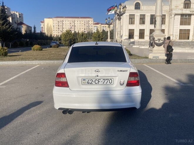 Opel Vectra 1996, 376,760 km - 1.8 l - Sumqayıt