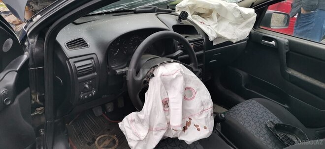 Opel Astra 1999, 350,000 km - 1.8 l - Bakı