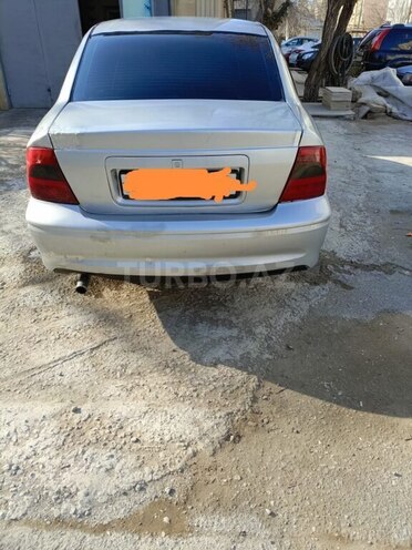 Opel Vectra 1999, 496,650 km - 1.6 l - Sumqayıt