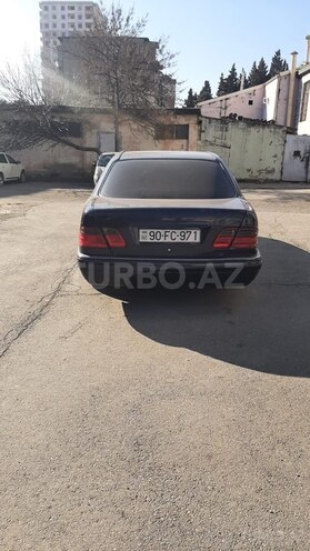 Mercedes E 230 1997, 375,468 km - 2.3 l - Bakı