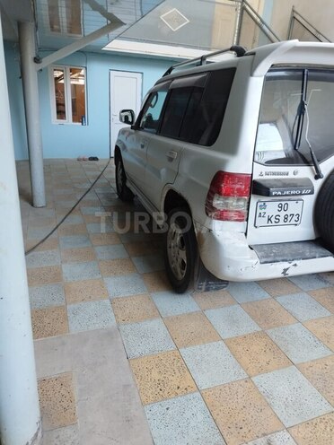 Mitsubishi Pajero io 2000, 289,765 km - 2.0 л - Qazax