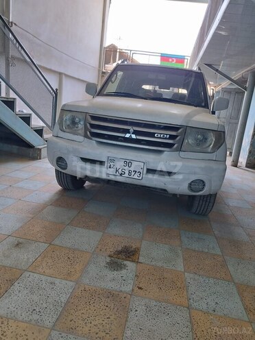 Mitsubishi Pajero io 2000, 289,765 km - 2.0 л - Qazax