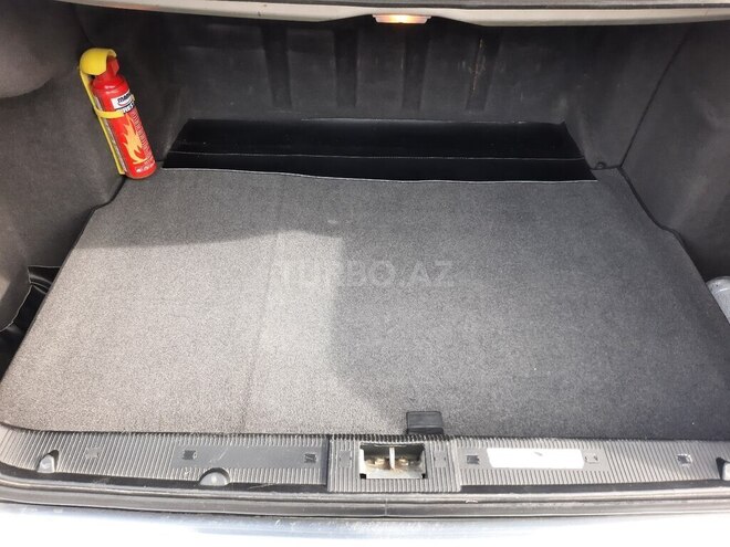 Mercedes E 200 1996, 210,000 km - 2.0 l - Bakı