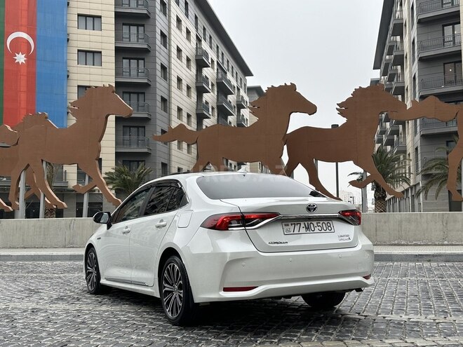 Toyota Corolla 2021, 26,500 km - 1.8 l - Bakı