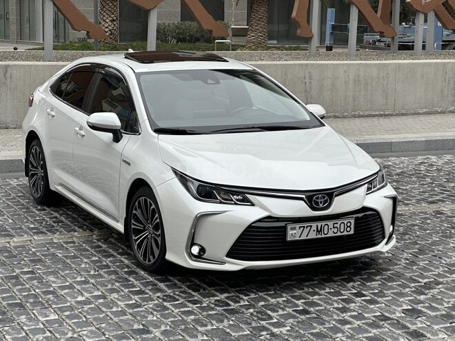 Toyota Corolla 2021, 26,500 km - 1.8 l - Bakı