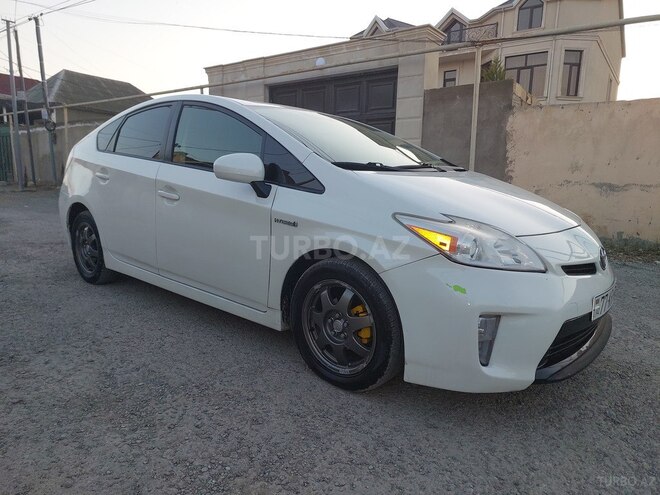 Toyota Prius 2013, 220,000 km - 1.8 l - Bakı