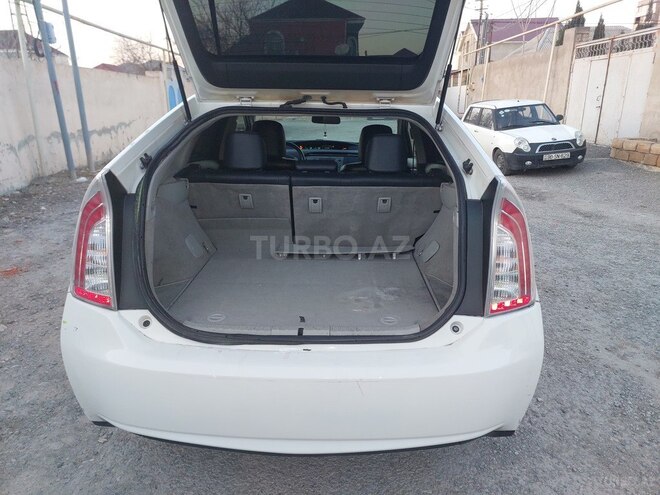 Toyota Prius 2013, 220,000 km - 1.8 l - Bakı