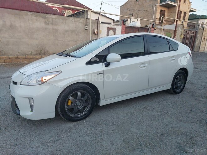 Toyota Prius 2013, 220,000 km - 1.8 l - Bakı