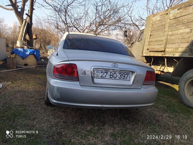 Hyundai Sonata 2003, 200,000 km - 2.0 l - Bakı