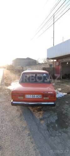 LADA (VAZ) 2105 1984, 130,000 km - 1.3 l - Quba