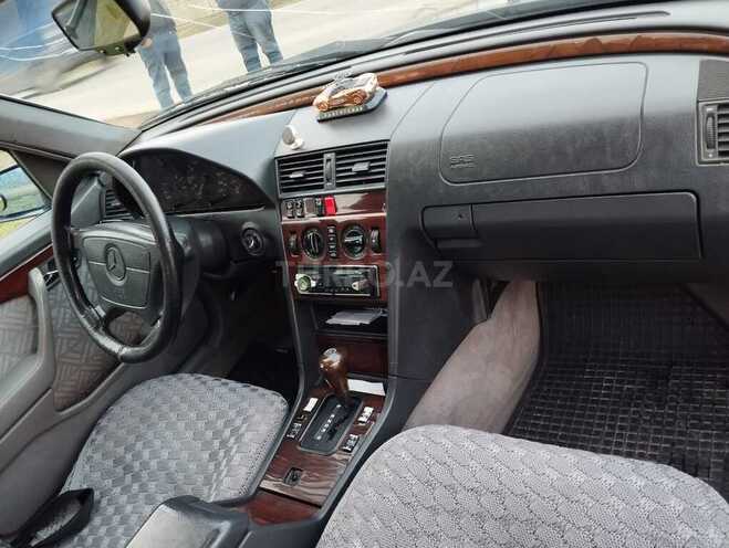 Mercedes C 250 1994, 363,220 km - 2.5 l - Lənkəran