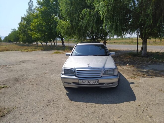 Mercedes C 180 1995, 320,000 km - 1.8 l - Şəmkir