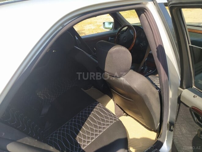 Mercedes C 180 1995, 320,000 km - 1.8 l - Şəmkir