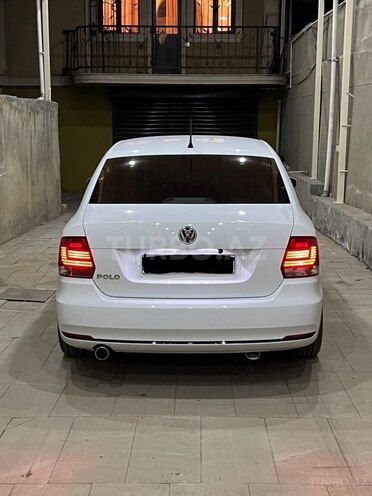Volkswagen Polo 2019, 50,800 km - 1.6 l - Bakı