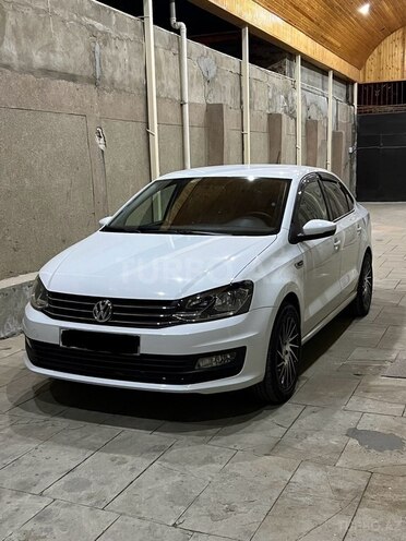 Volkswagen Polo 2019, 50,800 km - 1.6 l - Bakı