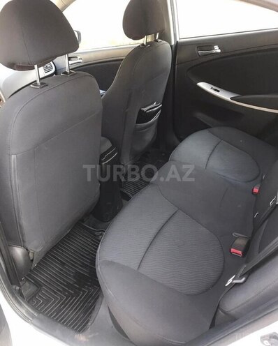 Hyundai Accent 2012, 151,000 km - 1.6 l - Qəbələ