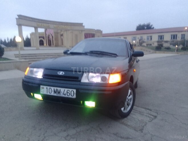 LADA (VAZ) 2112 2004, 245,000 km - 1.6 л - Salyan