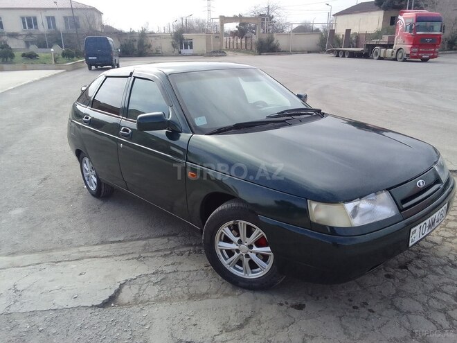 LADA (VAZ) 2112 2004, 245,000 km - 1.6 л - Salyan