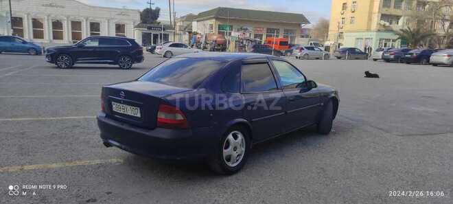 Opel Vectra 1998, 280,000 km - 1.6 l - Bakı