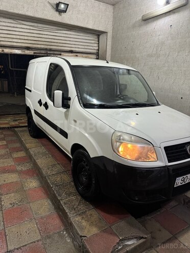 Fiat Doblo 2010, 130,000 km - 1.4 l - Bakı