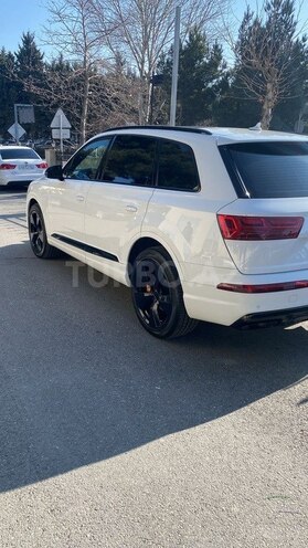 Audi Q7 2018, 140,000 km - 2.0 l - Bakı