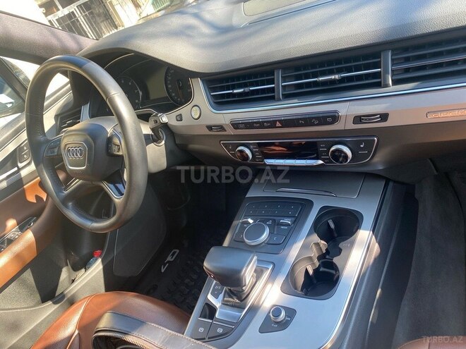 Audi Q7 2018, 140,000 km - 2.0 l - Bakı