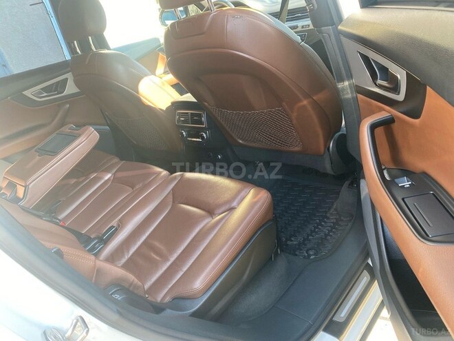Audi Q7 2018, 140,000 km - 2.0 l - Bakı