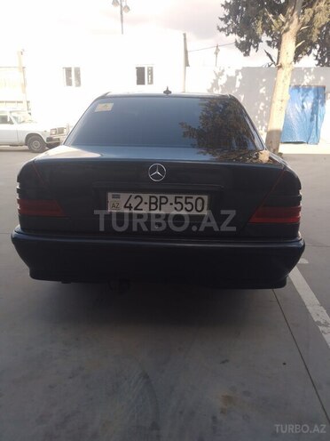 Mercedes C 180 1998, 125,400 km - 2.2 l - Bakı