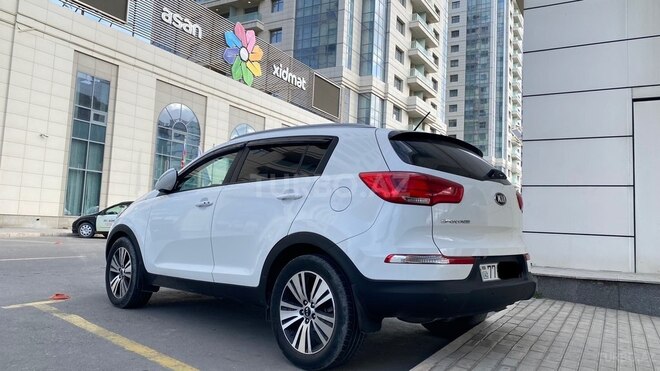 Kia Sportage 2014, 181,000 km - 2.0 l - Bakı
