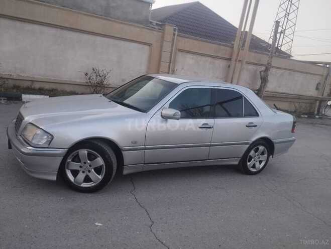 Mercedes C 220 1999, 324,345 km - 2.2 л - Bakı
