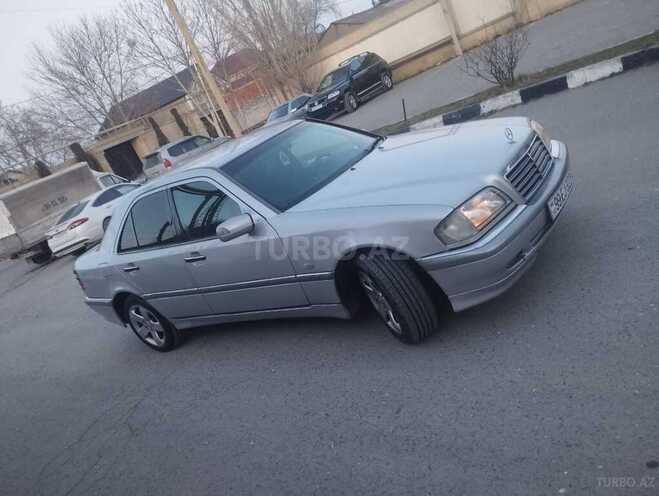 Mercedes C 220 1999, 324,345 km - 2.2 л - Bakı