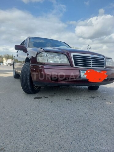 Mercedes C 200 1997, 231,523 km - 2.0 l - Bakı